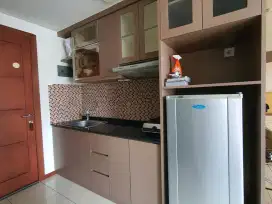 sewakan studio furnish kmr mandi renov Apt.Royal mediterania dekat CP