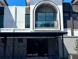 RUMAH CLUSTER WELTON HIERA BSD LINGKUNGAN AMAN