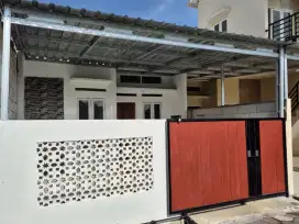 rumah 200 jutaan di Pucang gading bawah