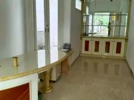 RUMAH JL SUMATERA