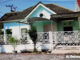 Dijual Rumah Taman Pondok Indah Hook Strategis Siap Huni