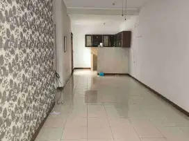 Dijual CEPAT Rumah Harapan Indah (posisi depan) dekat sekolah Saint John Bekasi