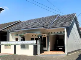 DIJUAL RUMAH SIAP HUNI DI SLEMAN DEKAT PAKUWON MALL JOGJA