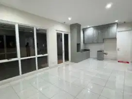 Disewakan Rumah De Frangipani Depark, Bsd