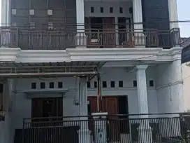 Perum Menganti Permai Blok B4 No 07 Kel Menganti Kec Menganti Gresik