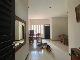 Rumah Nyaman Terawat Siap Huni di Grand Sharon Residence Bandung