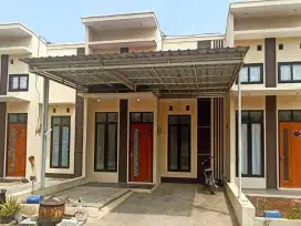 Jual Rumah Lantai 2 Murah Lokasi Lawang Malang Dekat Exit Tol