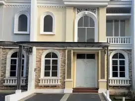 Rumah 2lt 8x17 136m Type 4KT Cluster La seine JGC Jakarta Garden City