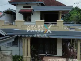 Rumah dijual di poros jalan panglima Sudirman Klojen Malang