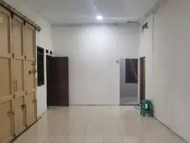 Di sewakan Ruko Siap Pakai Mainroad Jl. Raya Rajawali