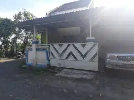 Rumah Kelurahan Menganti Kecamatan Menganti Kabupaten Gresik