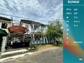 Dijual Rumah Bangunan Terawat  Luas di Pbi Araya Blimbing Malang