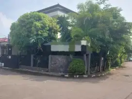 Rumah Hoek di Puri Dago Arcamanik