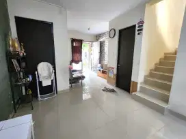 Rumah 2Lt 6x15 3KT SHM di Cluster Dianella Casa Jardin Residence