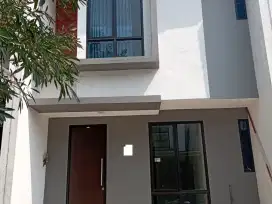Rumah SHM Hadap Utara 15 Mnt ke RSIA Bunda Sejahtera Bisa KPR J-26854