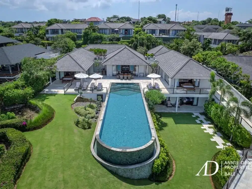 FREEHOLD | OCEAN VIEWS VILLA IN EXCLUSIVE CLIFFTOP ESTATE, SOUTH BALI