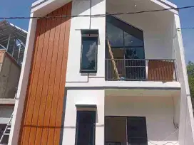 Rumah cantik 2 lantai tersisa 1 unit akses masuk mobil
