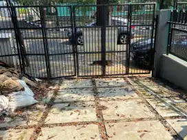 Di sewakan rumah baru renovasi pinggir jalan kencanaloka BSD