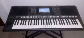 Keyboard Yamaha PSR S770