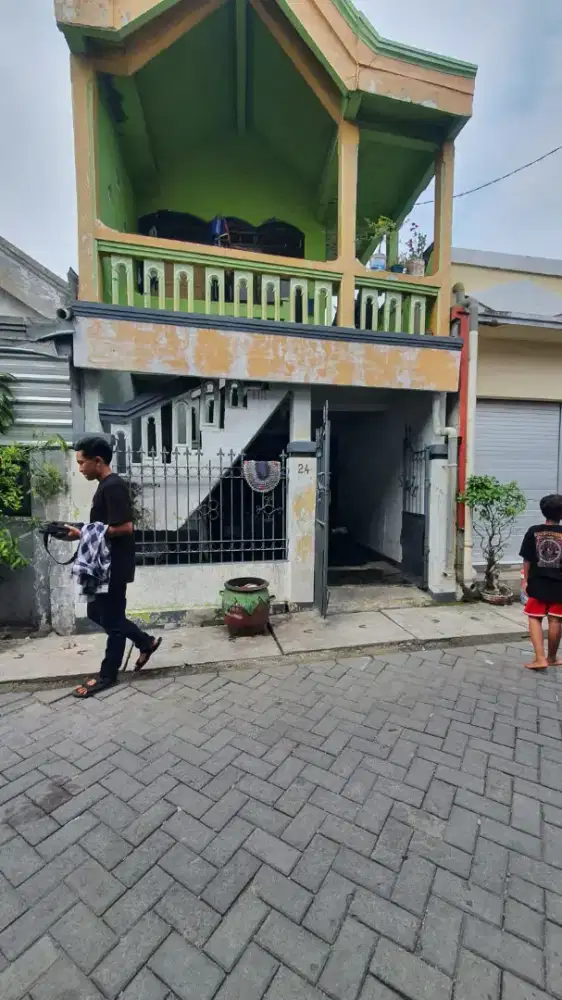 Dijual Murah Ada Income Rumah Induk & Kost Jadi Satu Sukomanunggal