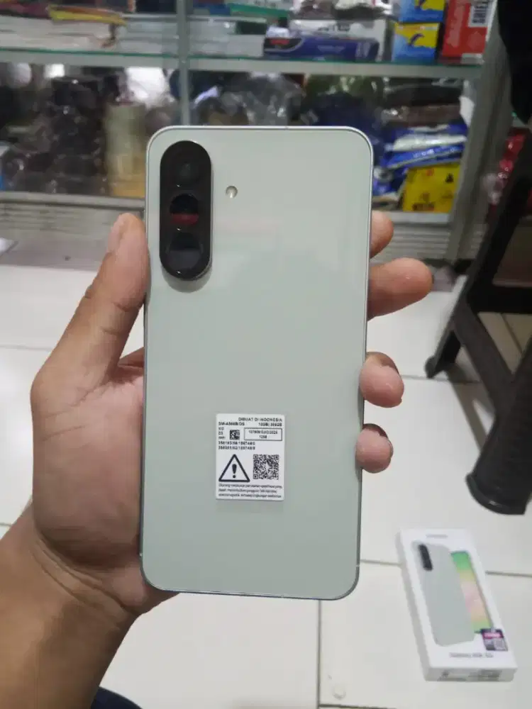Samsung galaxy a56 5G 12/256gb