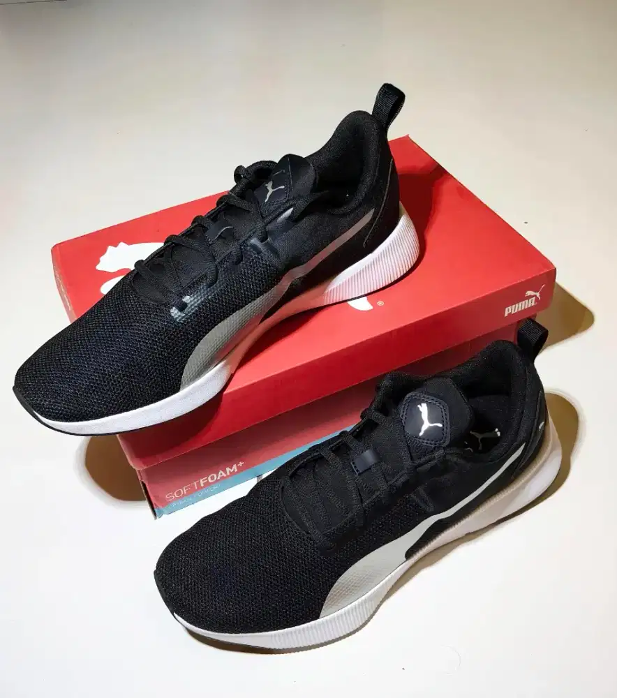 Sepatu Puma Flyer Runner Black Men's