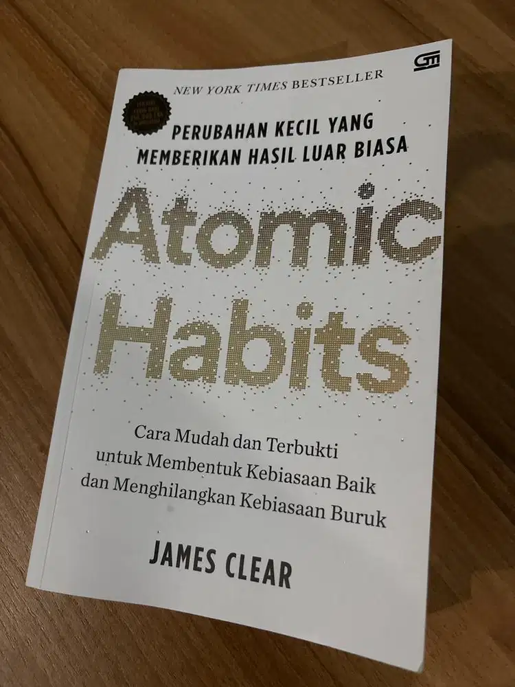 Buku Atomic Habits