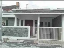 Rumah Taman Pondok Indah Wiyung Surabaya, dekat TOL, Citraland, Royal Residence
