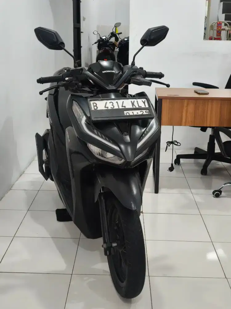 HONDA VARIO ISS 150 pajak 01.2027 Keyless remote
