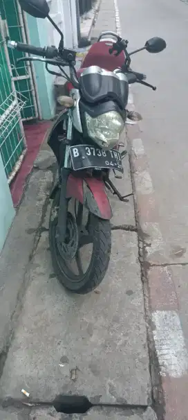 Dijual Vixion THN 2011 SS lengkap pajak hidup