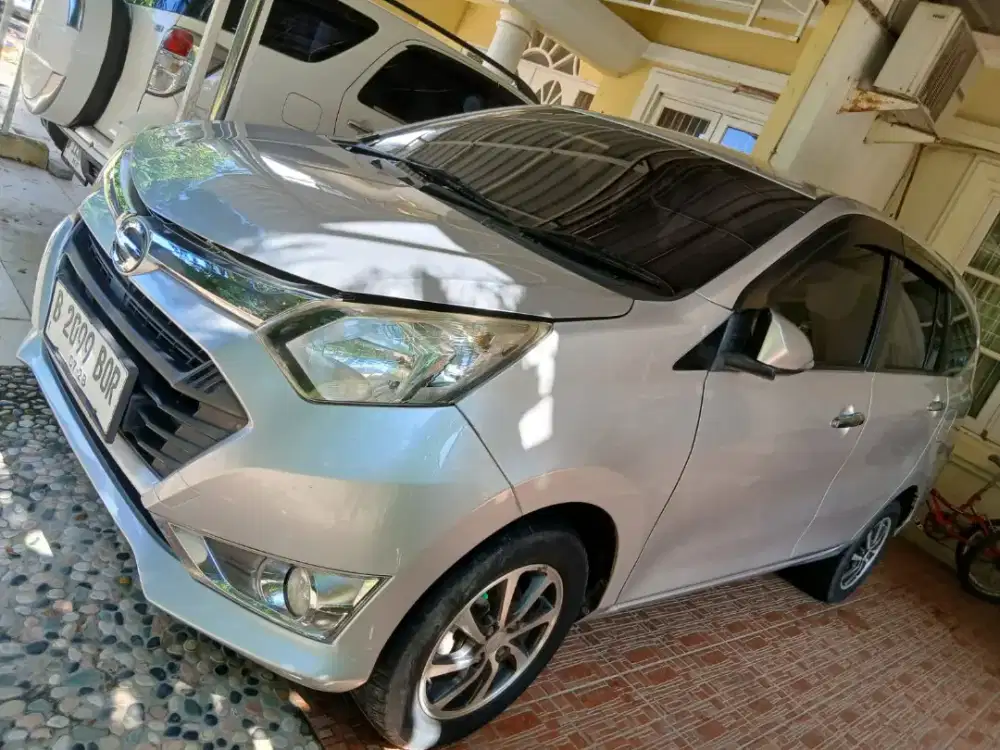 Daihatsu sigra R 1.2cc manual 2017