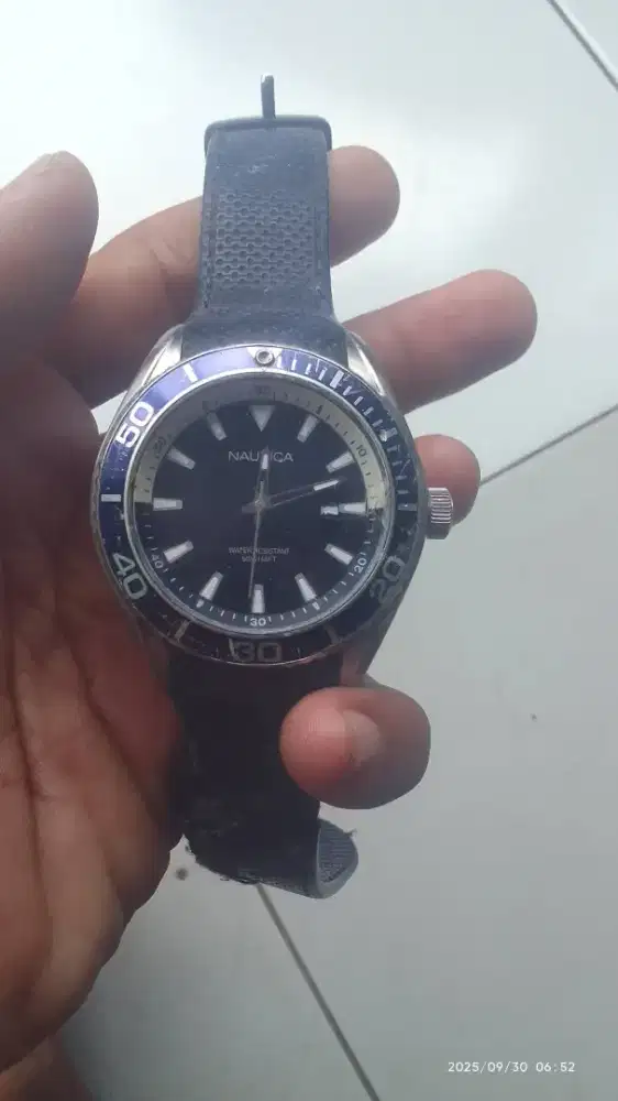 JAM TANGAN NAUTICA