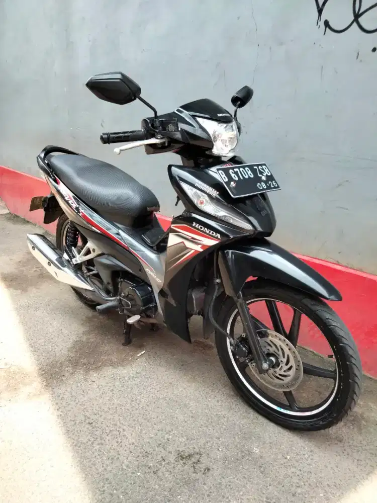 Honda Revo FI Gress tahun 2014 pajak hidup
