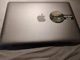 MacBook Pro 13” 8/500GB