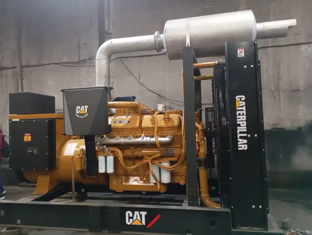Genset Caterpillar 500 kva open siap kerja