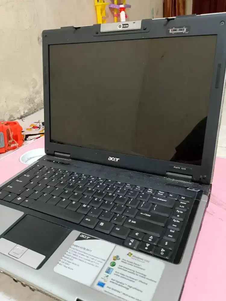 Laptop Acer Aspire jadul