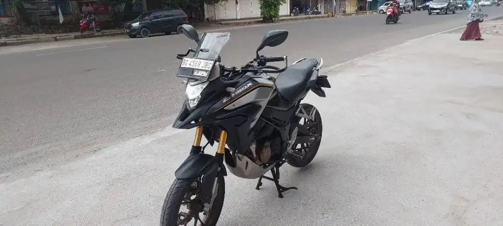 Honda CBX 2022 Hitam Silver