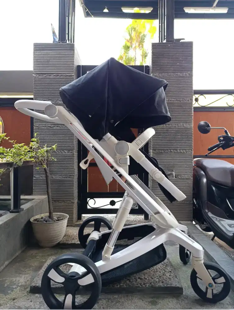 Stroller cocolate (quintas+)