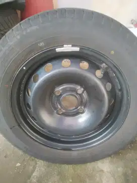 Velg Kaleng R15 dan Ban 195/60/R15