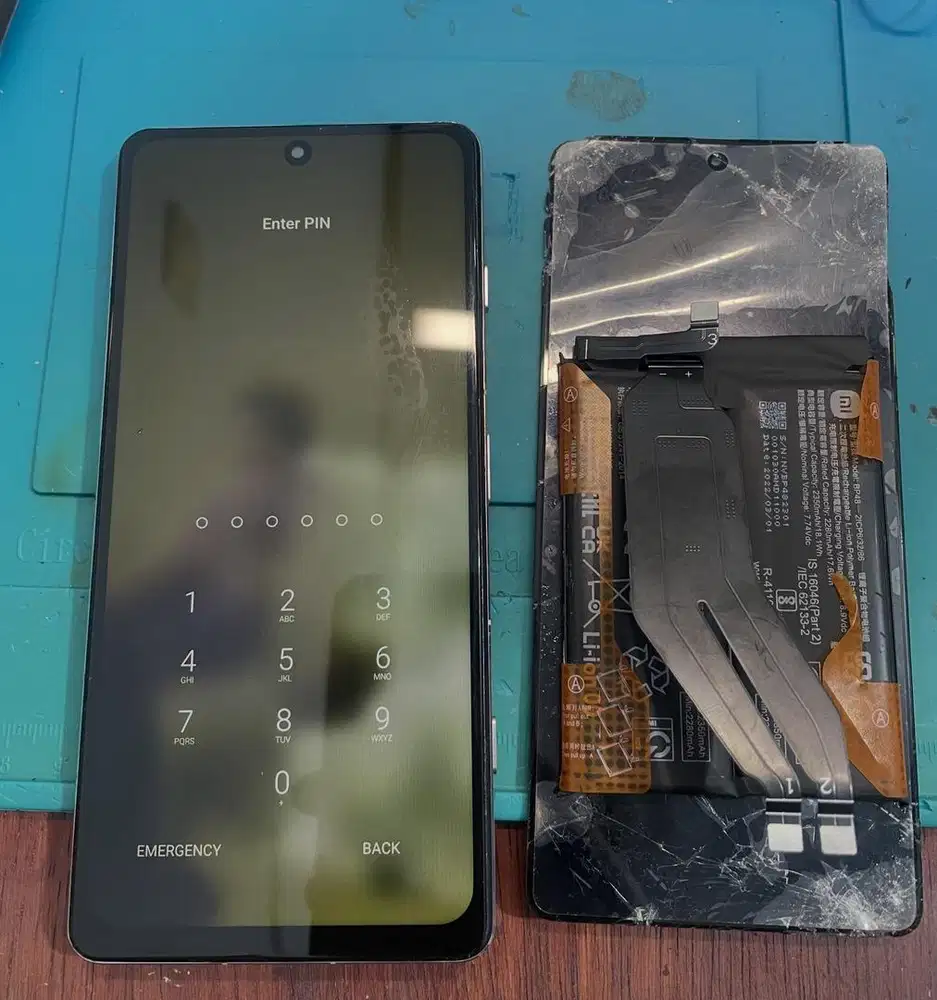 Ganti lcd dan baterai poco f4 gt bergaransi