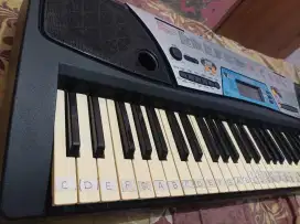 Keyboard piano Yamaha PSR 170 speaker nge-bass adem, tuts semua aktif
