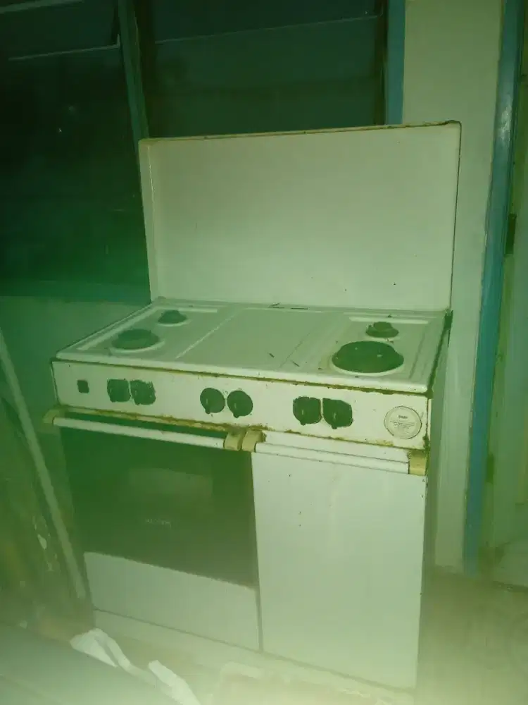 Dijual kompor fryer 4tungku edisi gak dipake