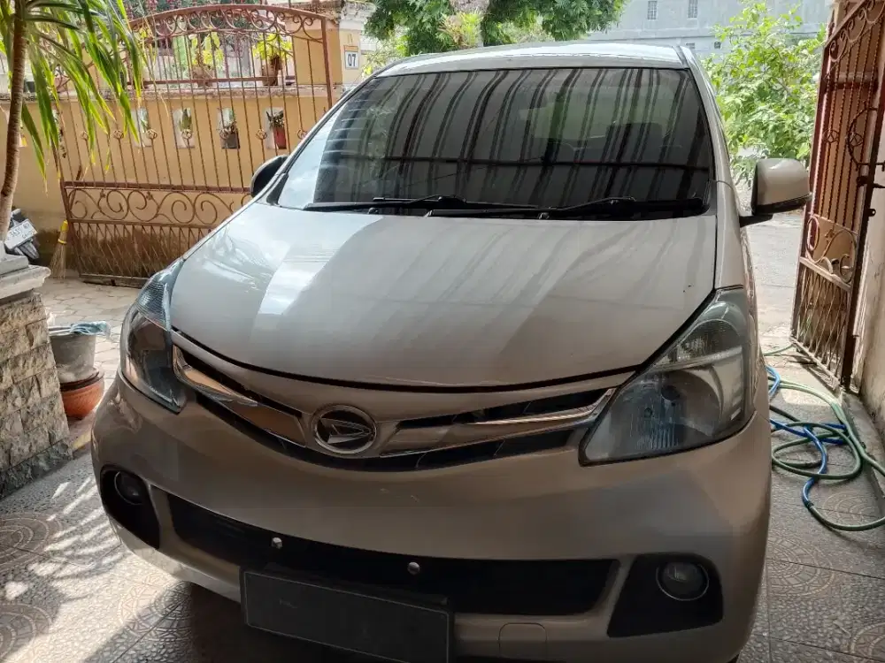 Daihatsu All New Xenia R deluxe 2015