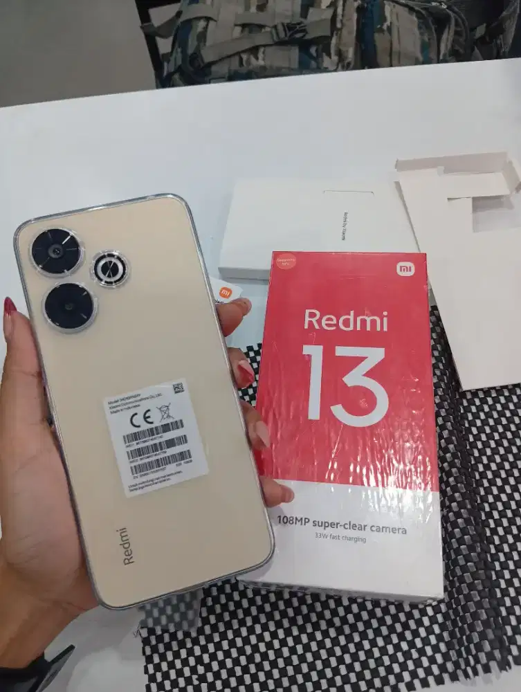Redmi 13 ram 8/128Gb