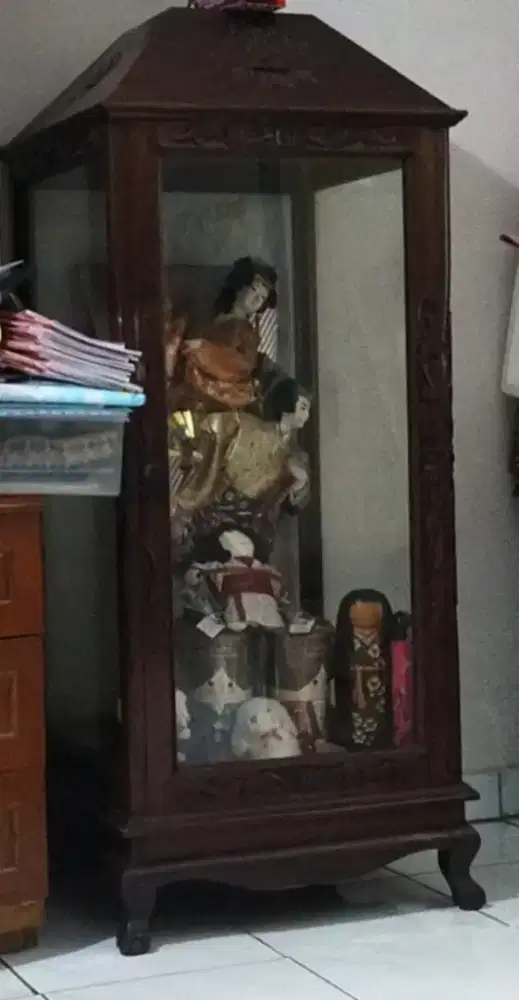 Display kayu jati