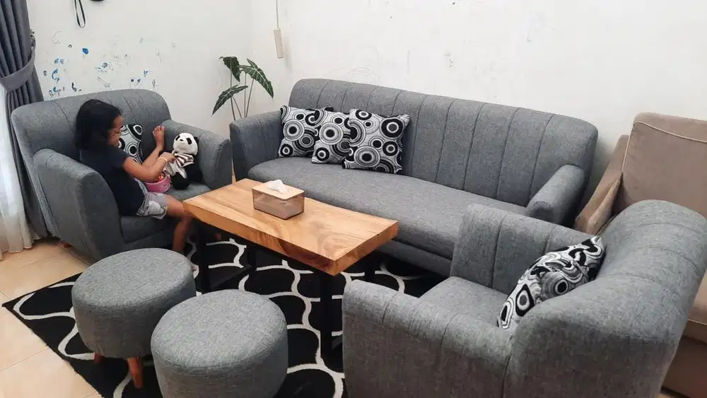 Sofa retro (3+1+1+2stool)