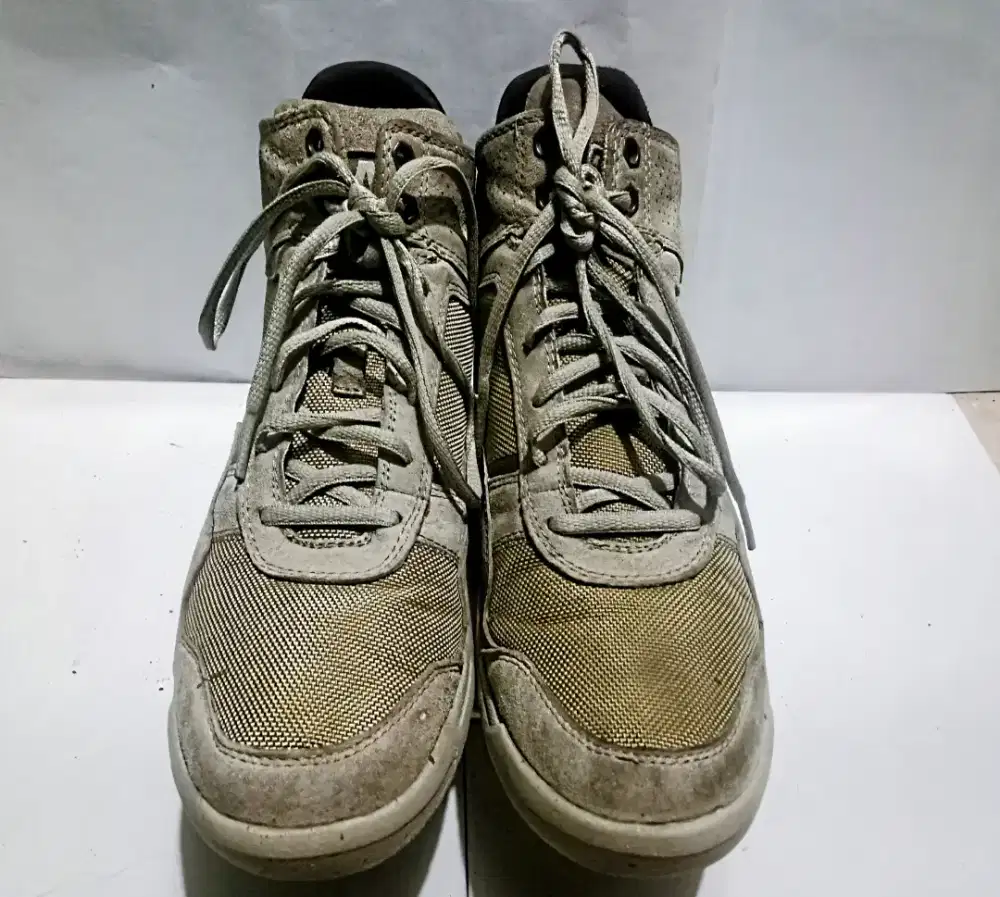 Caterpillar - Sepatu Pria Casual Sneakers Import Original