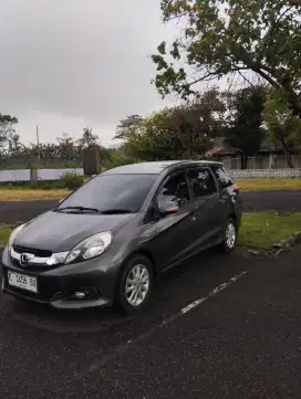 Honda mobilio E.. Manual