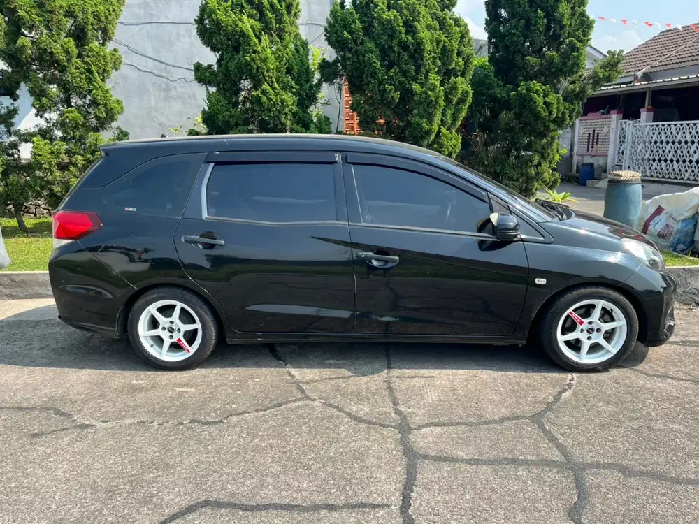 Honda Mobilio 2016 Bensin
