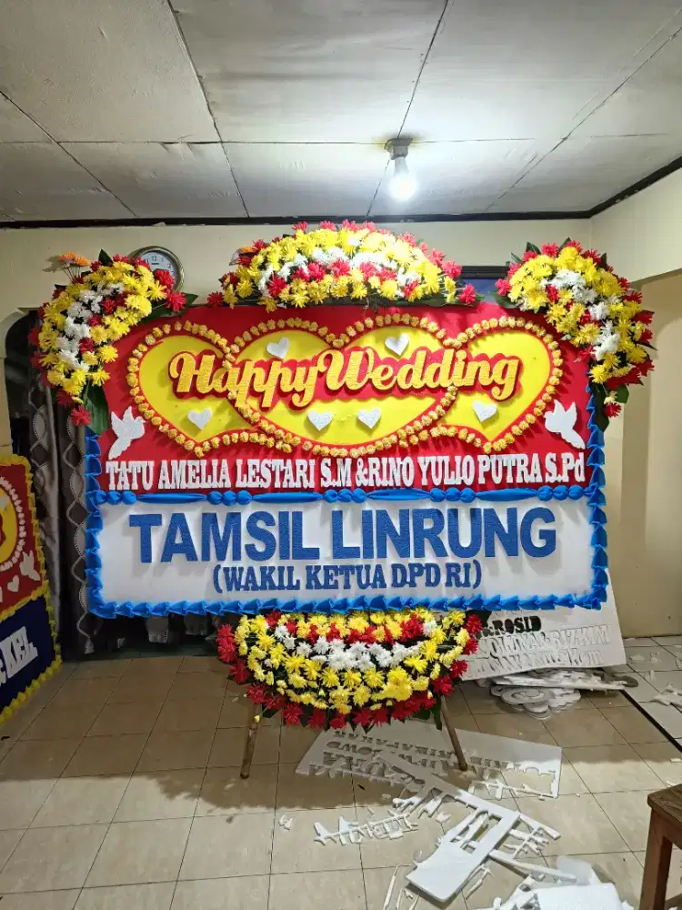 Karangan bunga papan